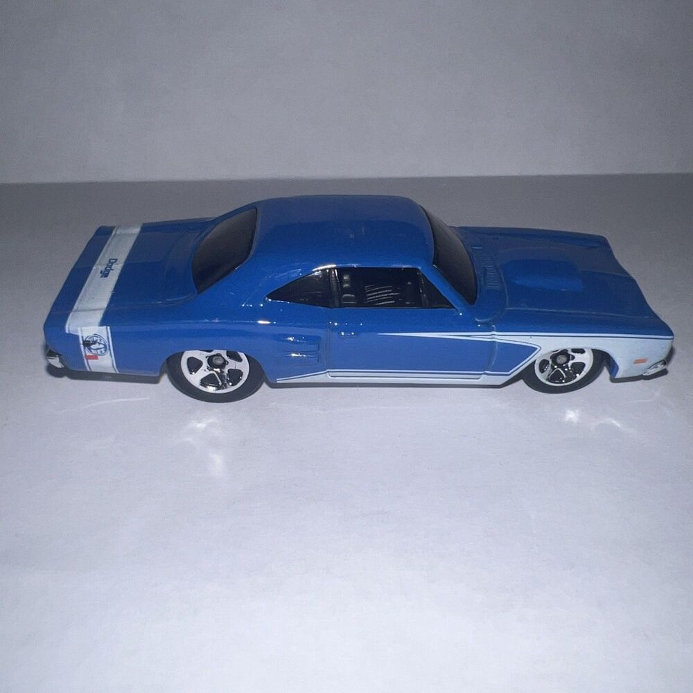 Hot Wheels 69 Dodge Coronet Super Bee 083/190 Blue B18